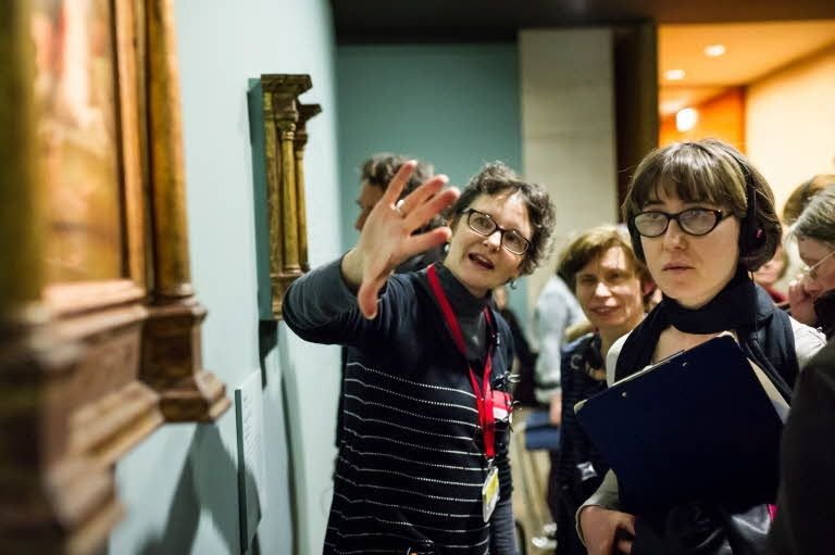 Visite en lecture labiale de l'exposition « Louvre Photo »