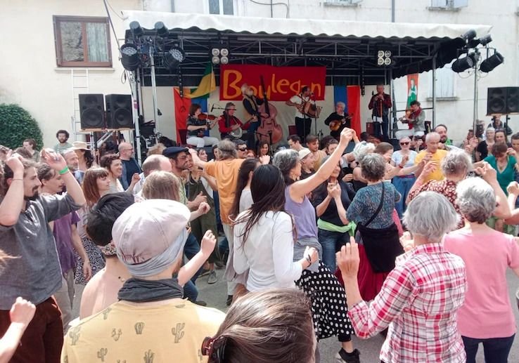 Bal Trad