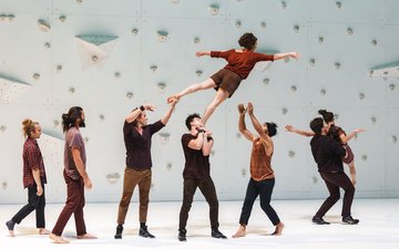 « Corps extrêmes » de Rachid Ouramdane / Compagnie de Chaillot