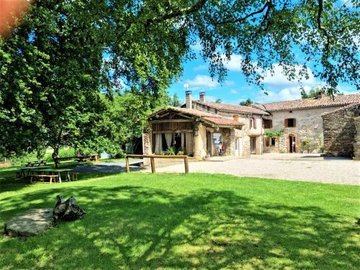 EARL FERME EQUESTRE PUECH MERLHOU