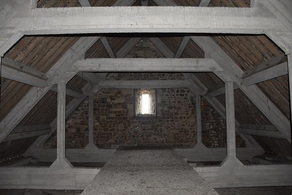 Visite architecturale "Entrez dans les coulisses : une visite exceptionnelle de la charpente en béton armé !"