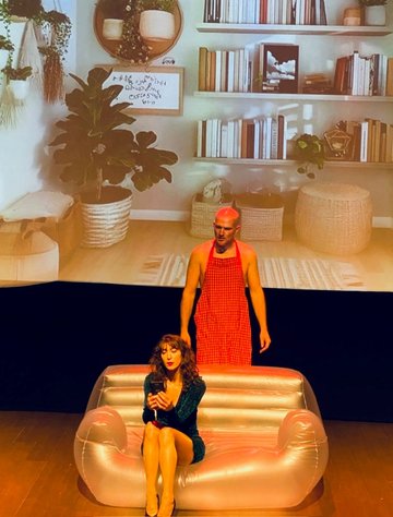 THÉÂTRE PRIMAVERA - LE BONHEUR C'EST TOUT DROIT À GAUCHE