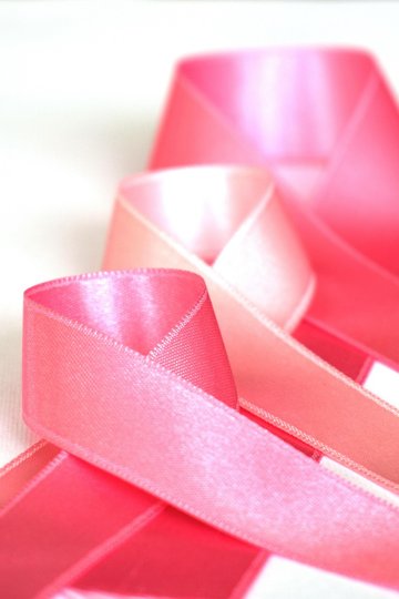 Marche et repas à Saint-Privat en Périgord dans le cadre "d'Octobre Rose"