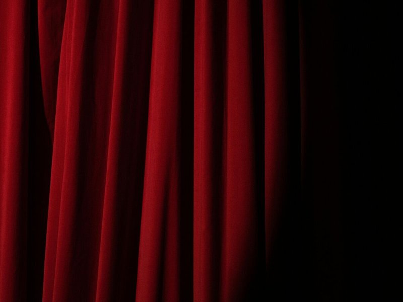 Théâtre "Mytho cherche menteuse pour relation sérieuse"