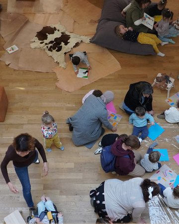 Doudou au Frac-Arto - visite jeunes enfants