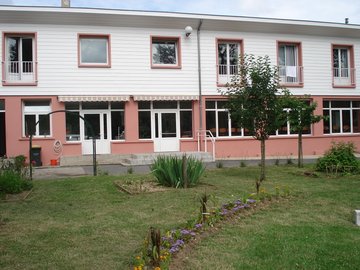 FUAJ Auberge de jeunesse HI BOURGES