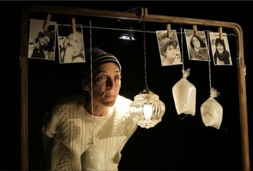 B.A.K | La famille ce n'est pas que des portraits punaisés sur des placards