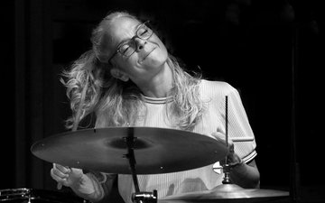 Julie Saury trio en concert au 38Riv Jazz Club
