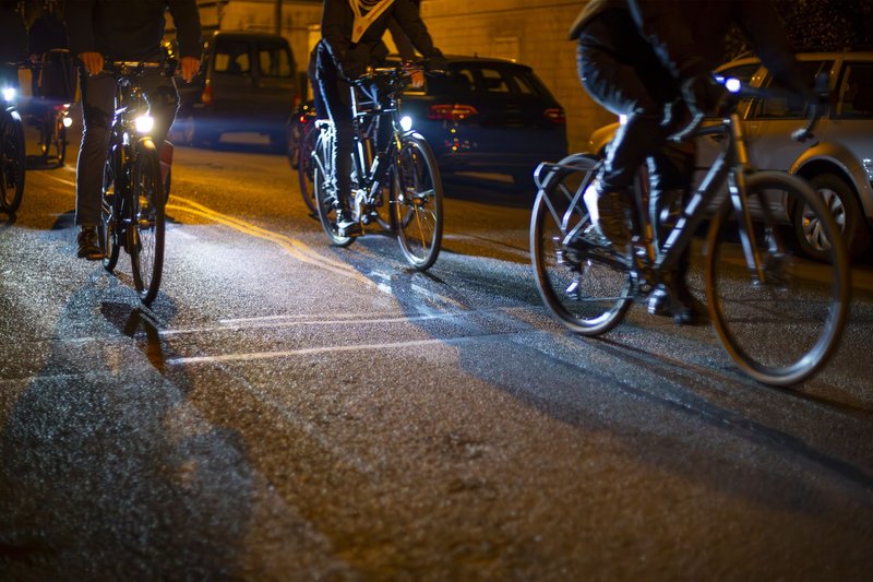 Cyclistes et trottinettes : soyez visibles