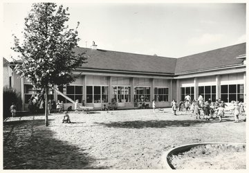 Exposition : Falaise (1944-1970) : une ville à reconstruire, des liens à recréer