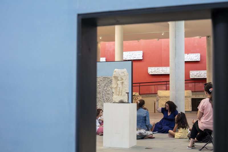 Cave canem - Dimanche en famille