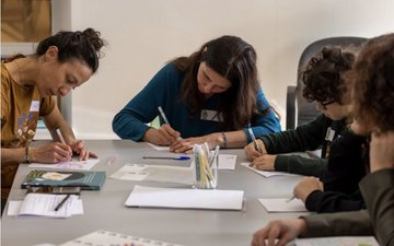 Philo en famille – Les vêtements ont-ils un pouvoir ?