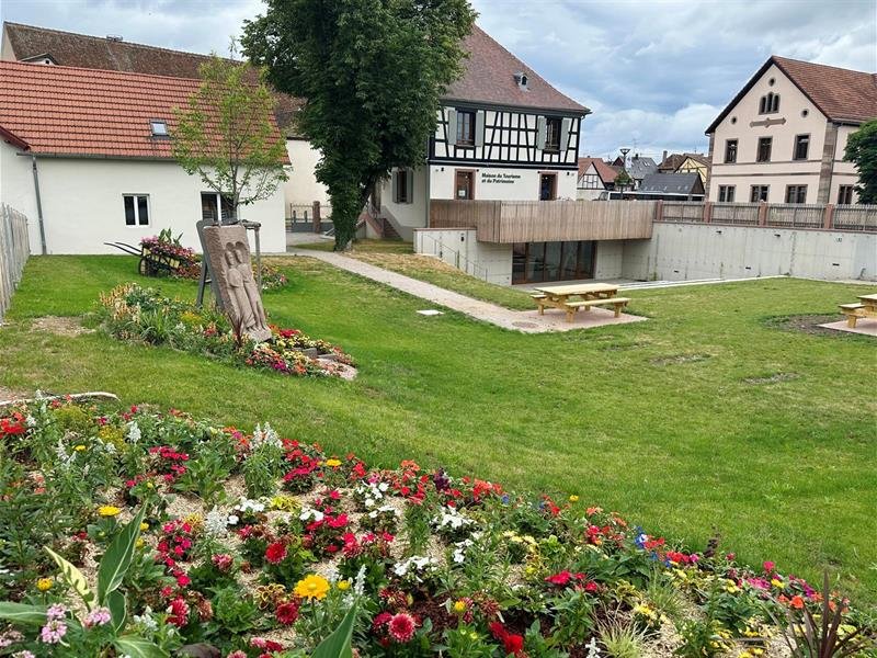 Châtenois, un village labélisé 3 fleurs et  Station Verte