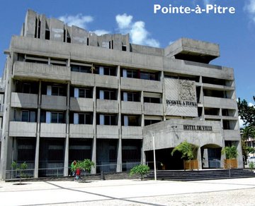 Visite guidée de l'Hôtel de ville de Pointe-à-Pitre