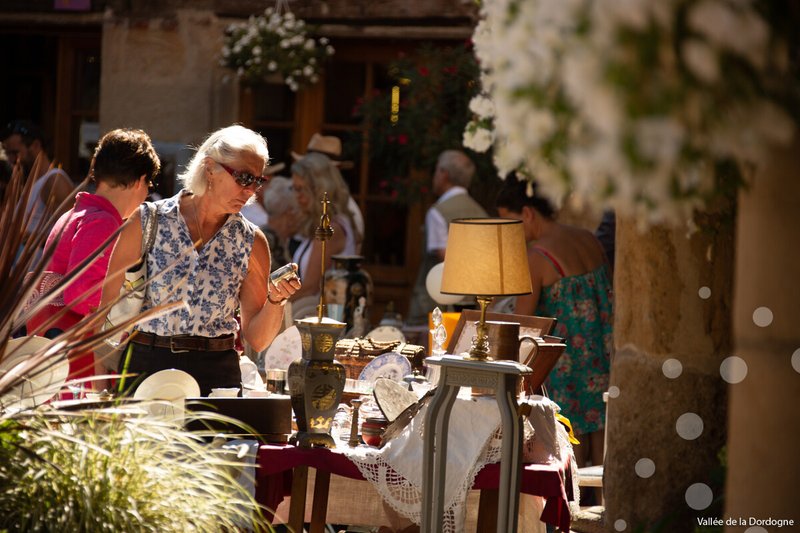 Vide-greniers de la foire à la châtaigne