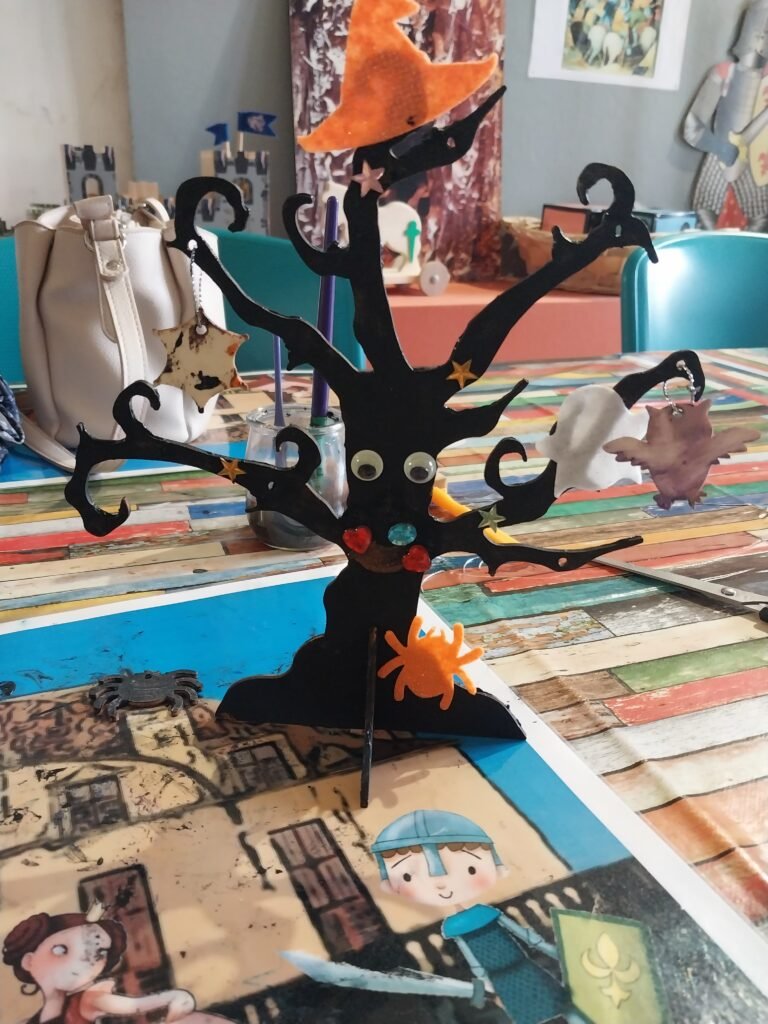 Atelier « Arbre effrayant »