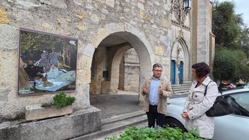 Exposition d'œuvres d'art dans les rues : La Beauté sauvera le monde.