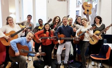 Cours de guitare collectif et ludique