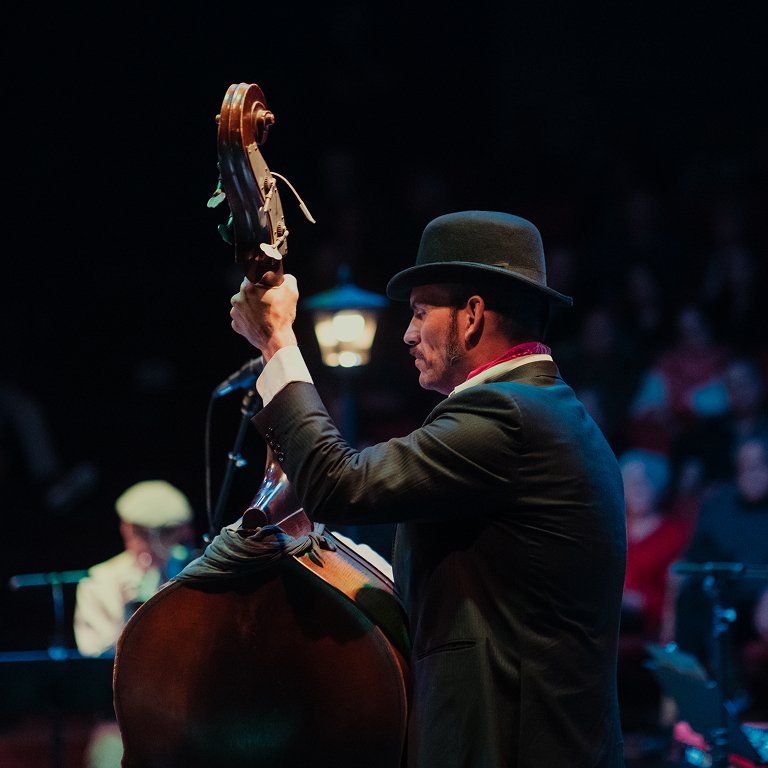 The Jazz Room : un hommage à Frank Sinatra et à Louis Armstrong