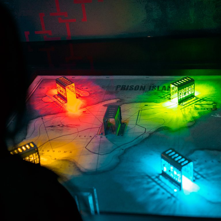 Jeu d'aventure : Prison Island