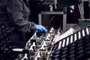 Visite d’usine chez VERESCENCE ORNE avec les élèves de 3ème du MFR CFA Trun-Argentan