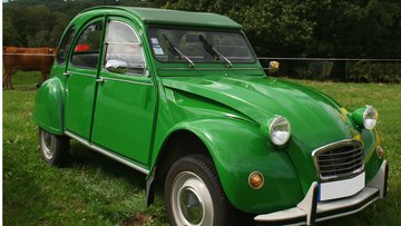 Exposition sur l'histoire de la 2 CV