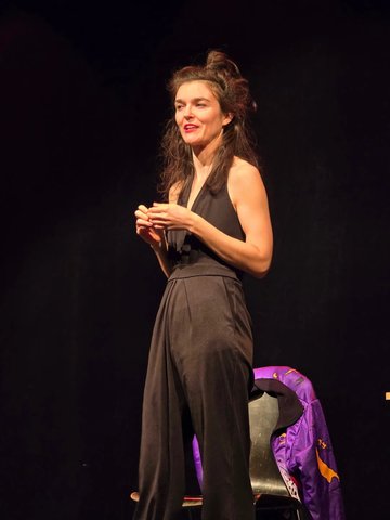 One woman show dans notre salon à Doucelles