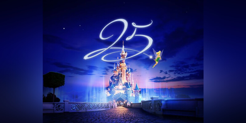 Disneyland Paris Fete Son 25eme Anniversaire Disneyland Paris By Night